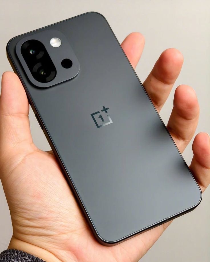 download 17.jpg